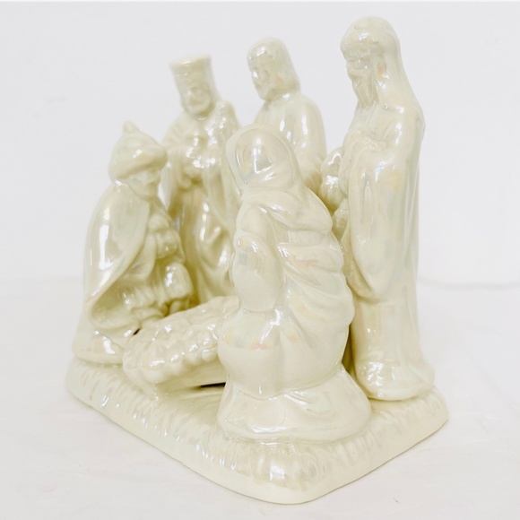 Vtg PlusMark An American Greeting Company Pearlized 1-pc Ceramic Nativity - Picture 2 of 7